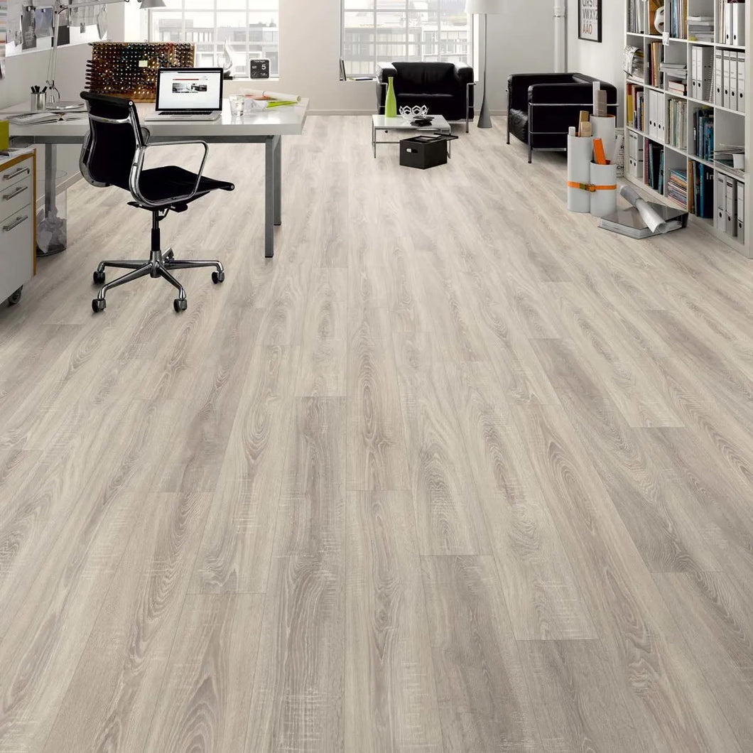 Hydroloc Monteverde 12mm Laminate Ashen Oak £23.50 Per Meter