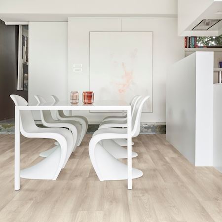 Moduleo LayRed Wood Plank Midland Oak 22221 £43 Per Meter = 85.57 Per Pack