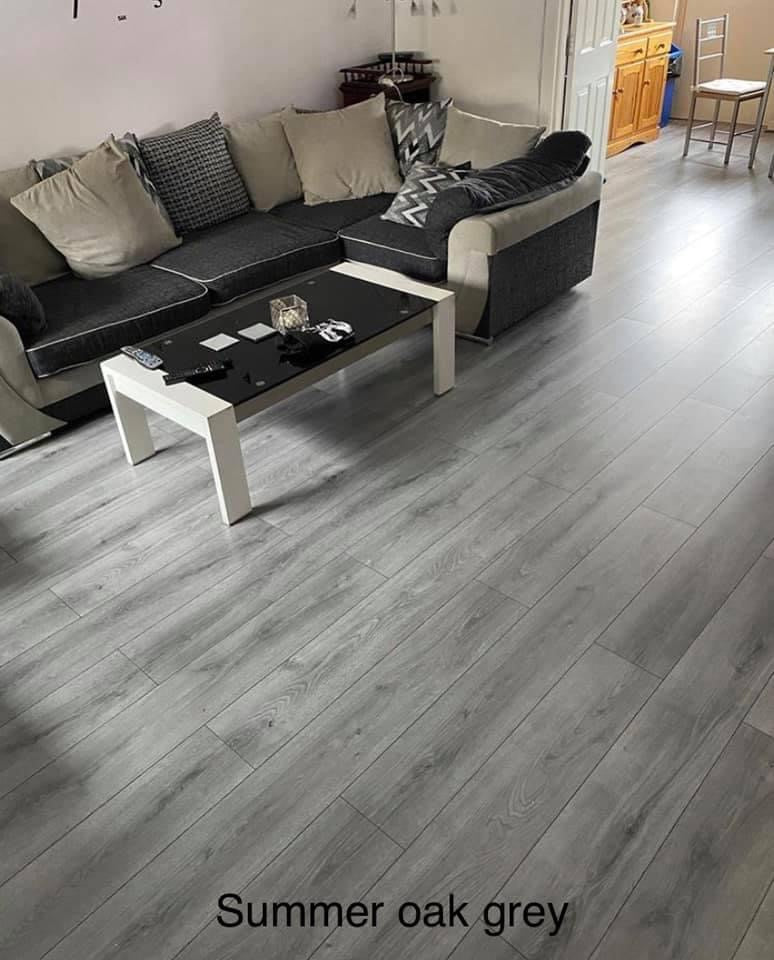 Summer Oak Grey Laminate £10.50 Per Metre = £25.16 Per Pack