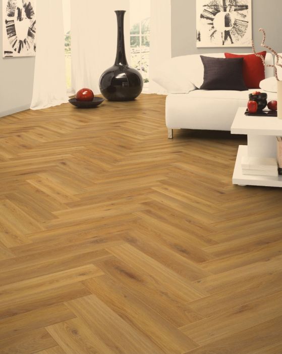 Regency Oak Herringbone Laminate £25 Per Meter = £31 Per Pack