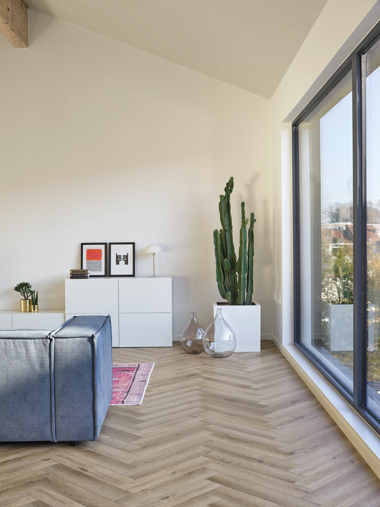 Lvt Herringbone Desert Dune £43  Per Meter =£97.56 Per Pack